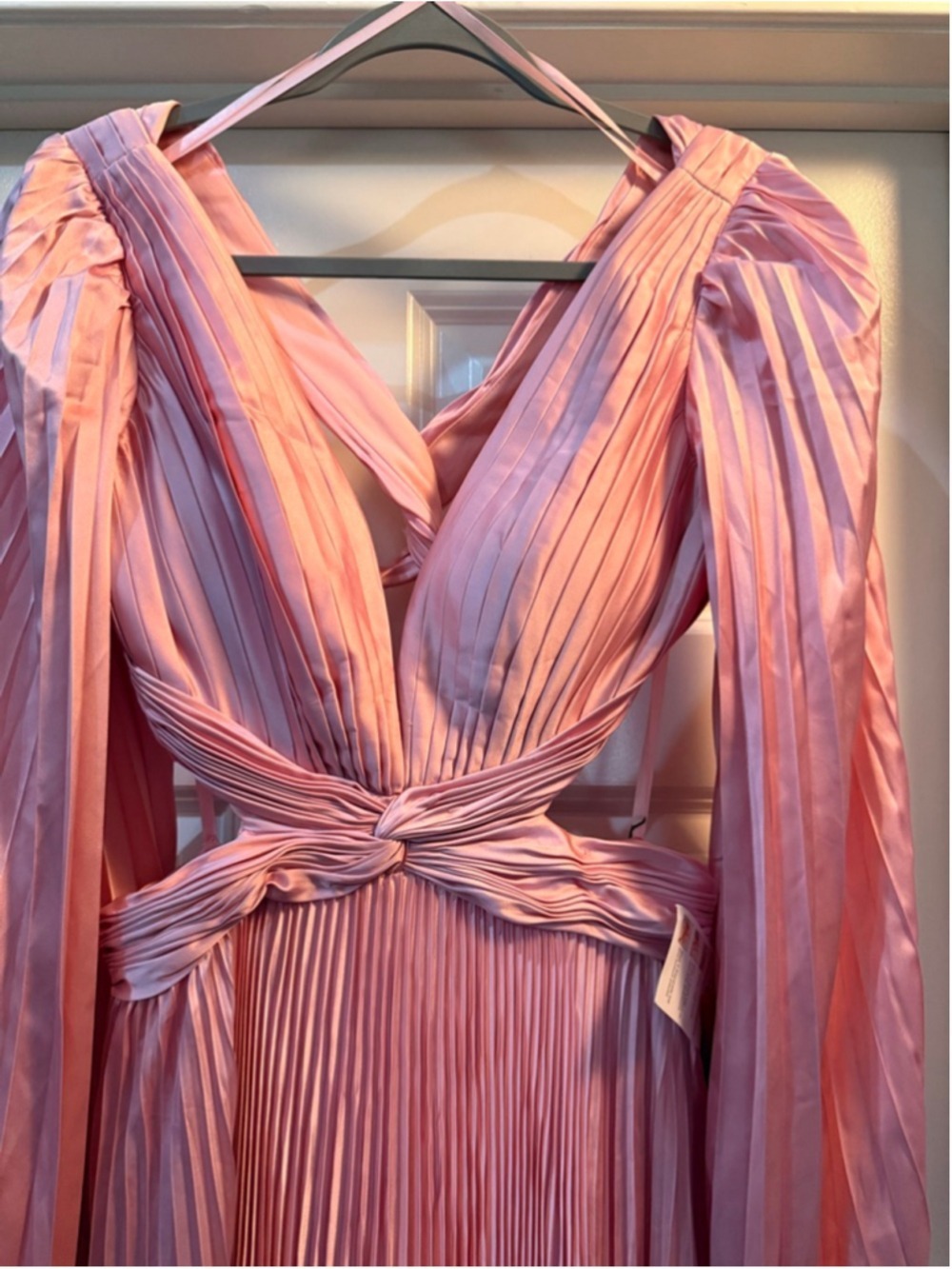 Women's Mac Duggal Pink Pleated Cutout Long Sleeve Maxi Dress Size 4 - Picture 5 of 8